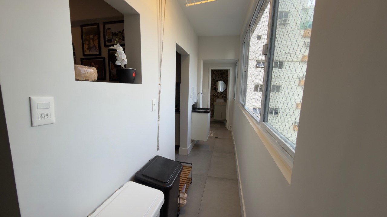 Apartamento à venda no Ponta da Praia: