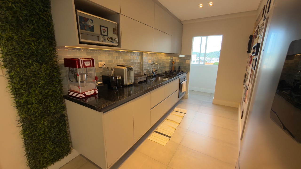 Apartamento à venda no Ponta da Praia: