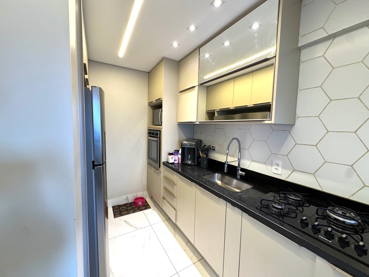 Apartamento à venda no Marapé: