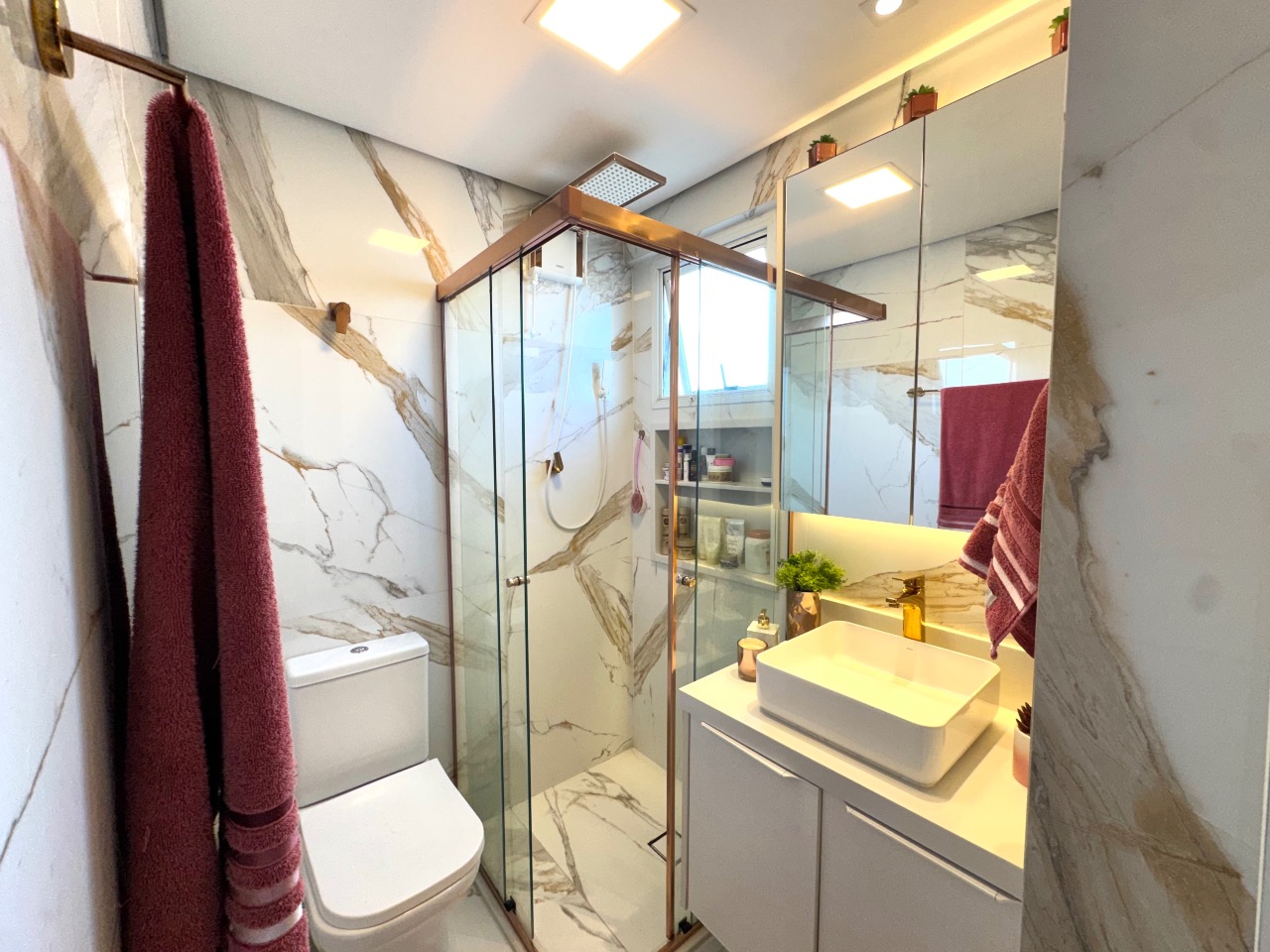 Apartamento à venda no Marapé: