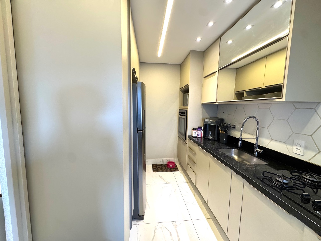 Apartamento à venda no Marapé: