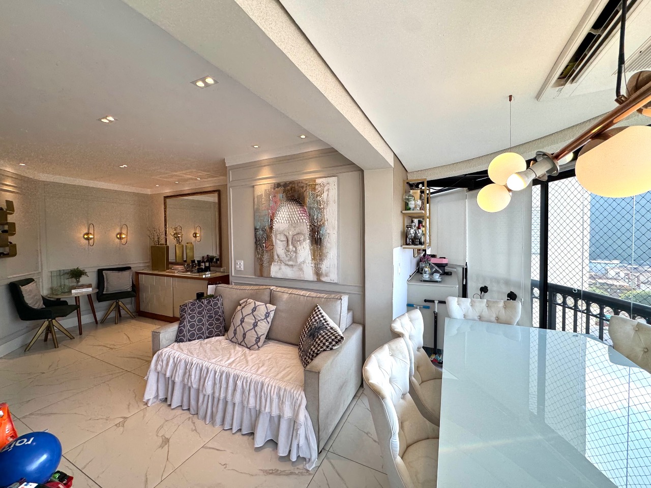 Apartamento à venda no Marapé: