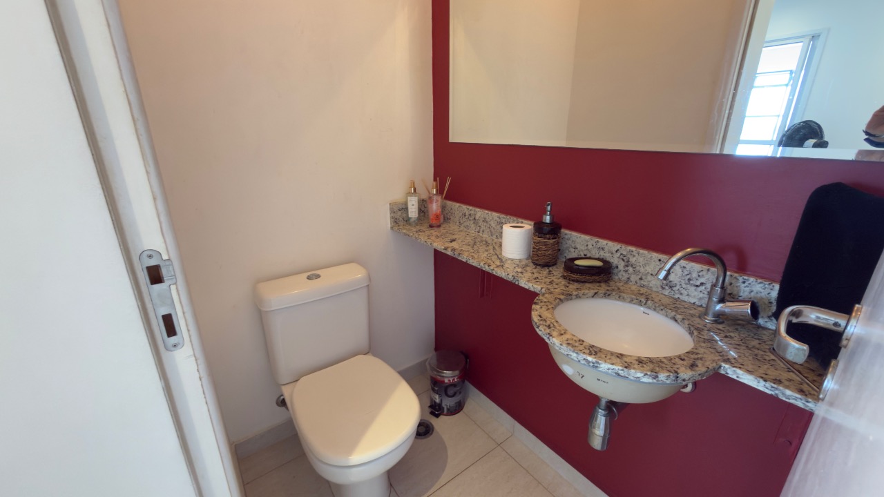 Apartamento à venda no Ponta da Praia: 