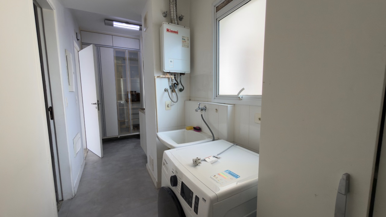 Apartamento à venda no Ponta da Praia: 