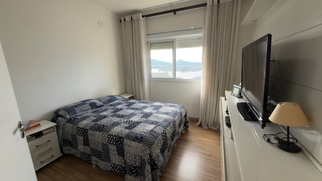 Apartamento à venda no Ponta da Praia: 