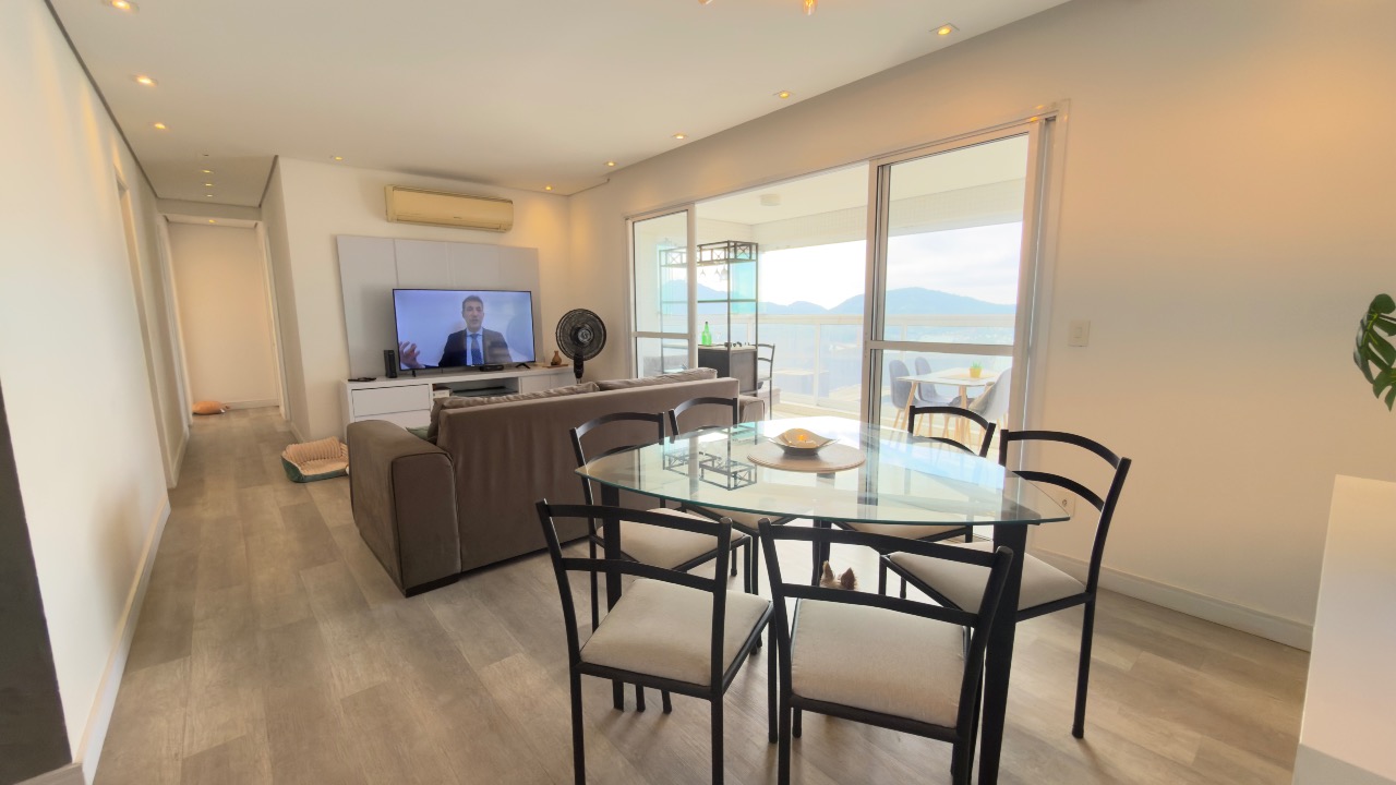 Apartamento à venda no Ponta da Praia: 