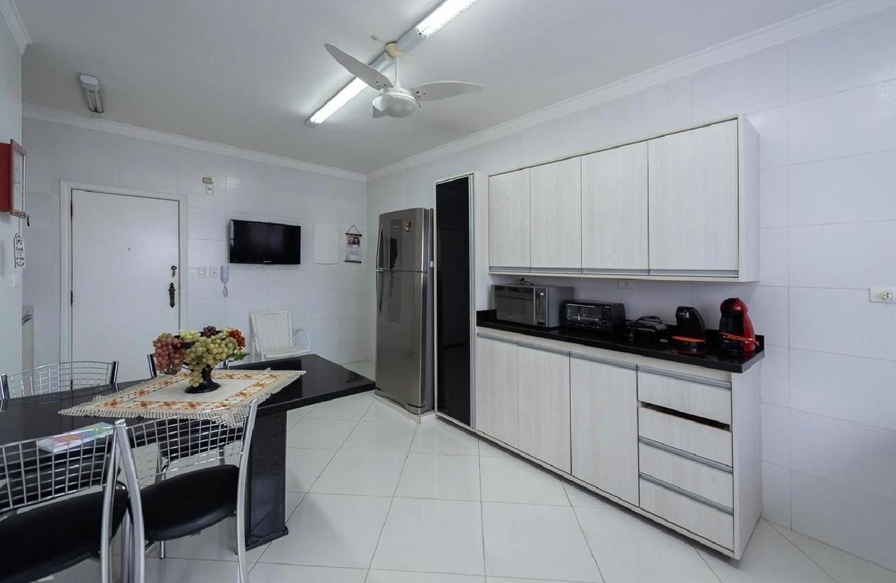 Apartamento para aluguel no Ponta da Praia: