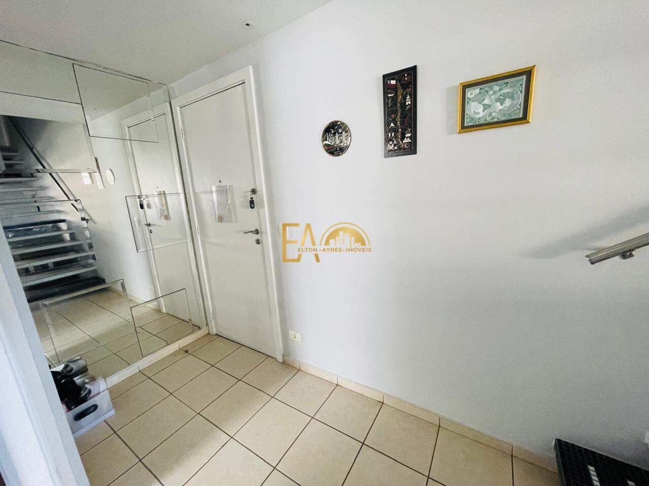 Apartamento à venda no Ponta da Praia: 