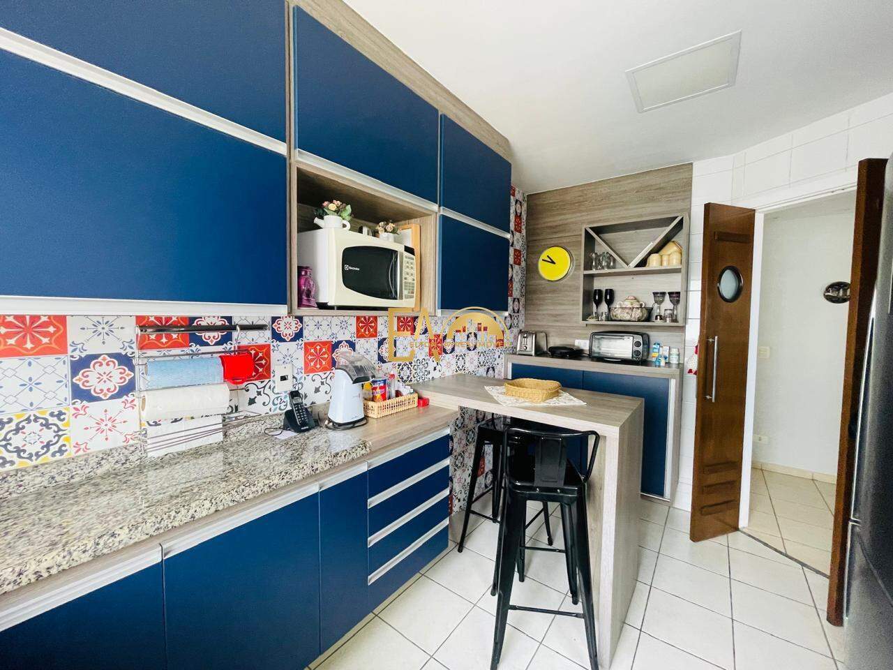Apartamento à venda no Ponta da Praia: 