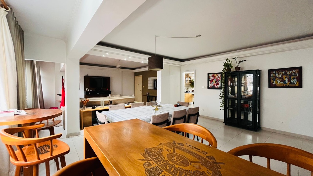 Apartamento à venda no Gonzaga: 