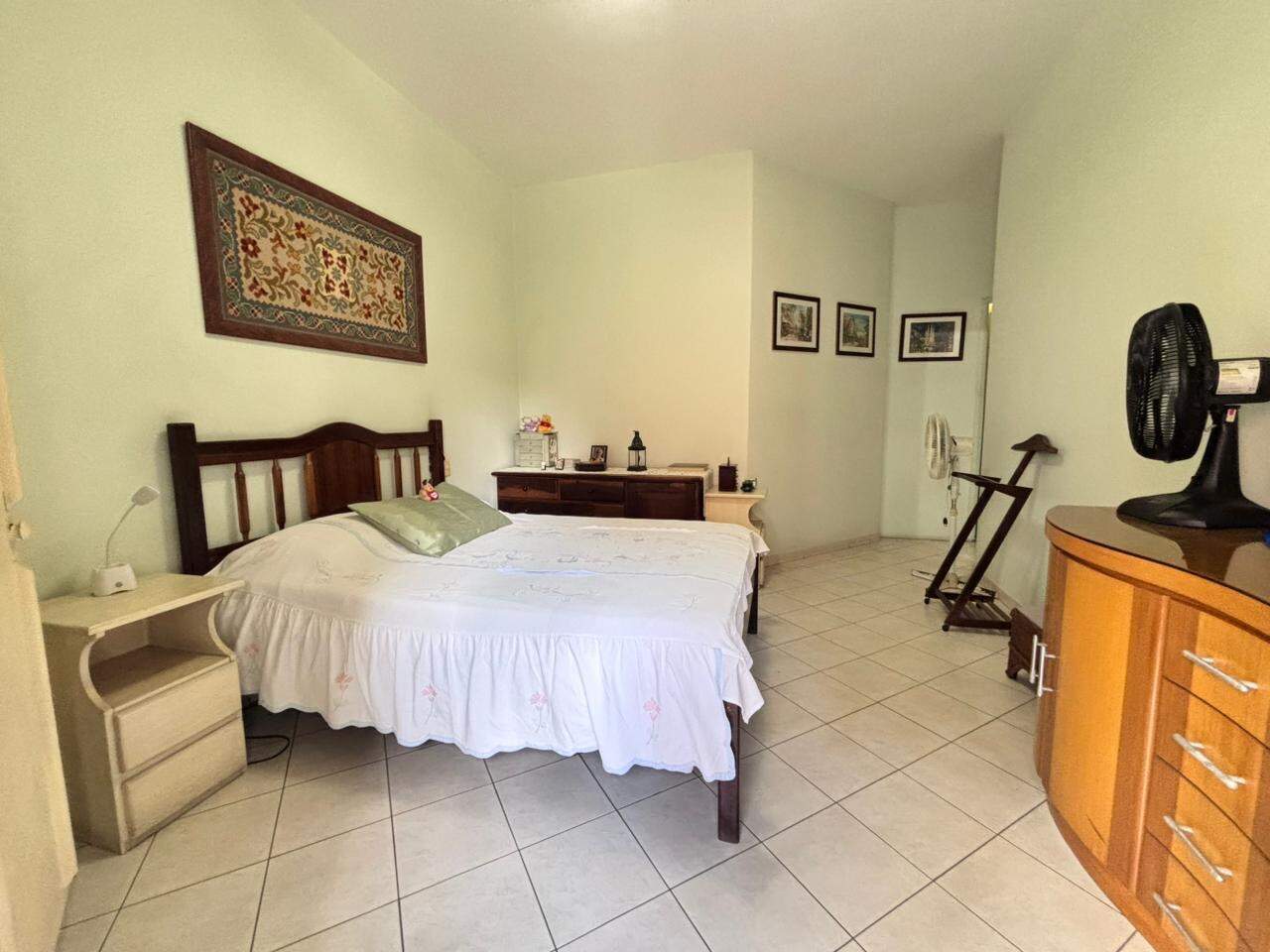 Apartamento à venda no Embaré: 