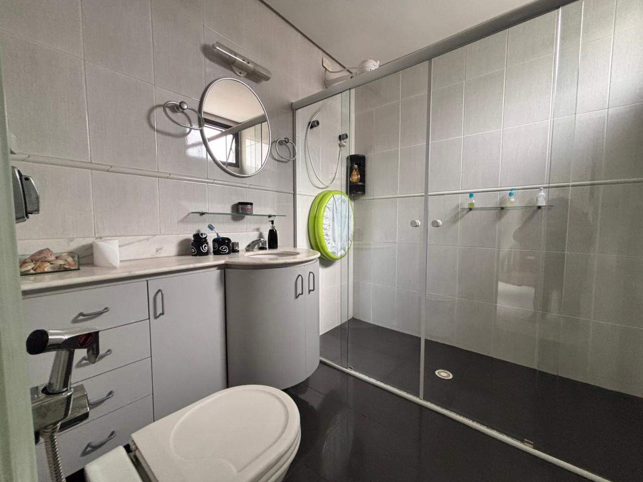 Apartamento à venda no Embaré: 