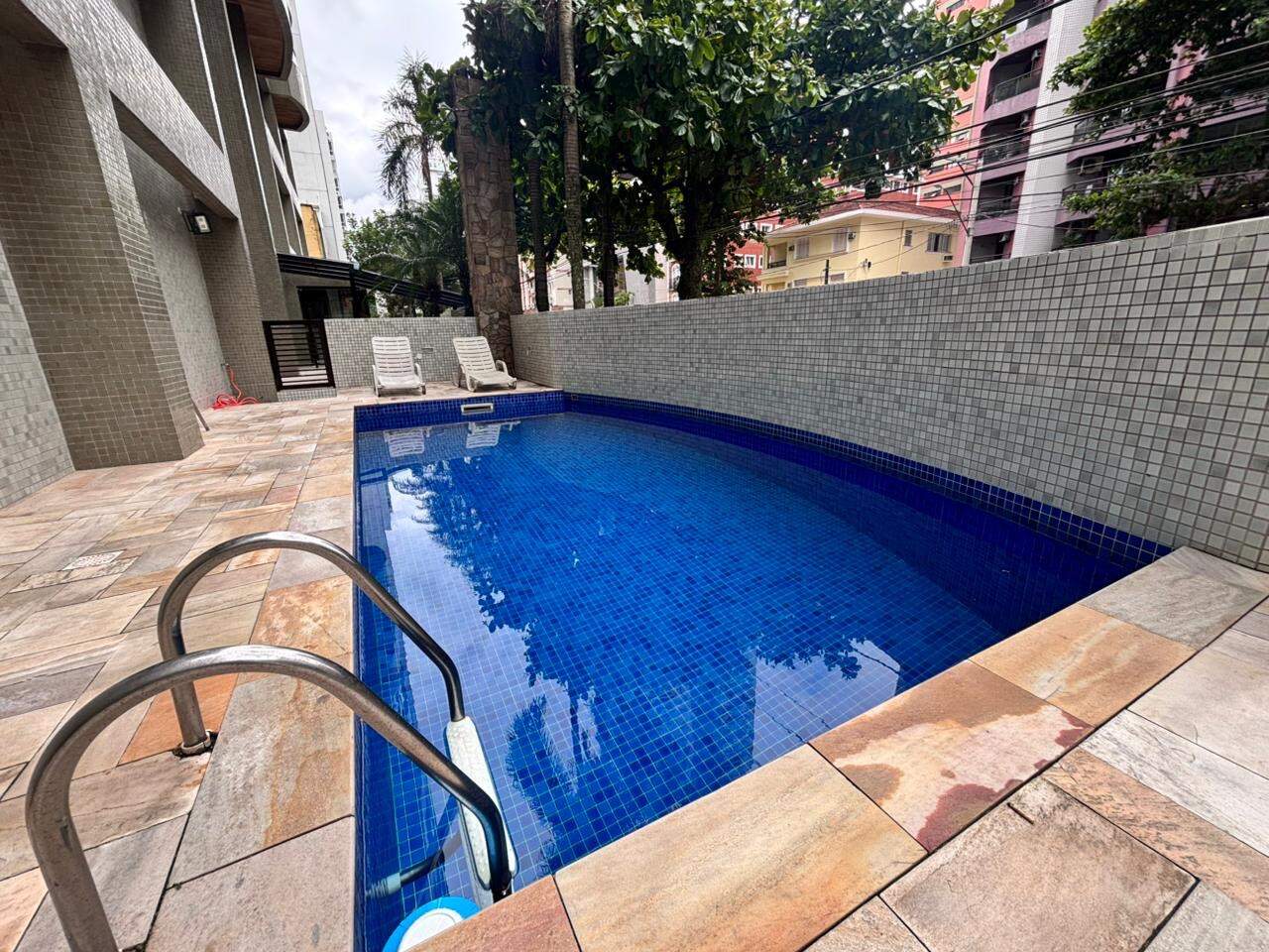 Apartamento à venda no Embaré: 