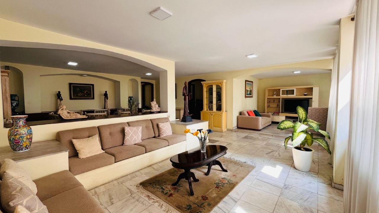 Apartamento à venda no Boqueirão: 