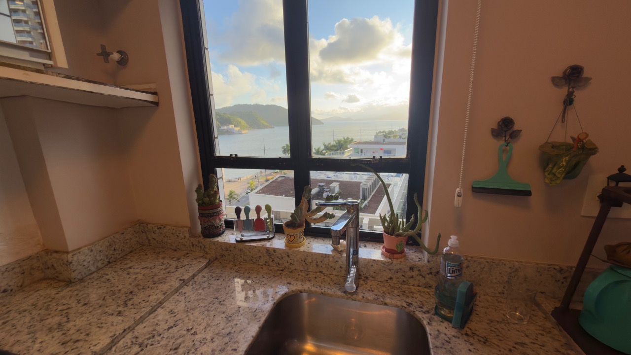 Apartamento à venda no Ponta da Praia: