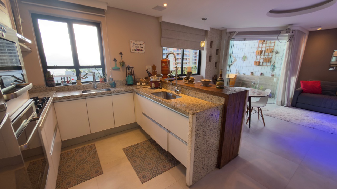 Apartamento à venda no Ponta da Praia: