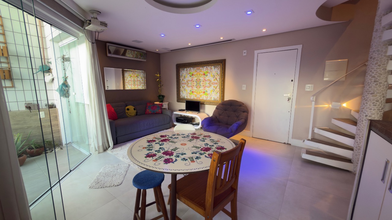 Apartamento à venda no Ponta da Praia: