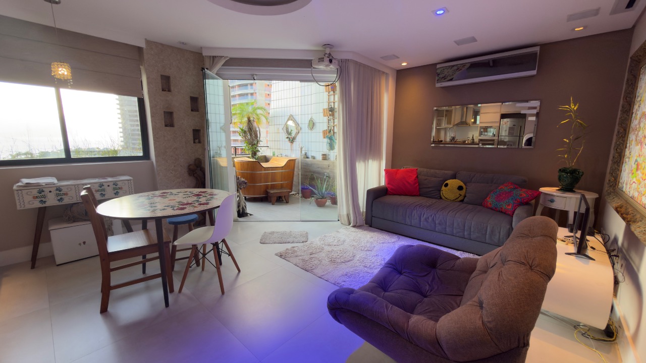 Apartamento à venda no Ponta da Praia: