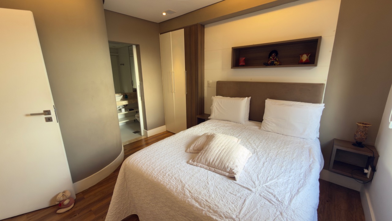 Apartamento à venda no Ponta da Praia: