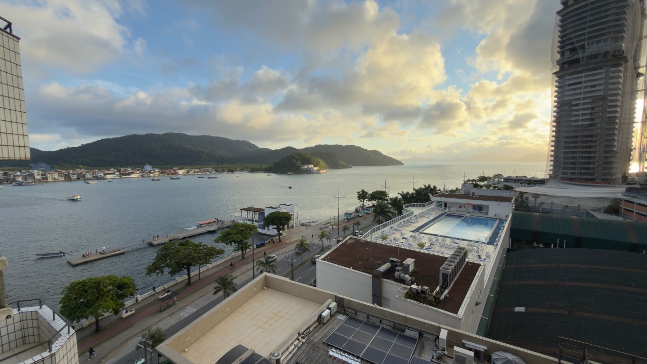 Apartamento à venda no Ponta da Praia: