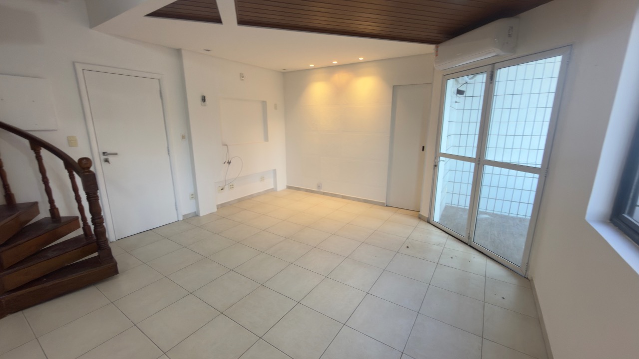 Apartamento à venda no Ponta da Praia: 