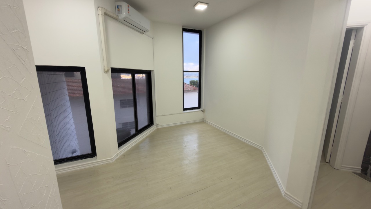 Apartamento à venda no Ponta da Praia: 