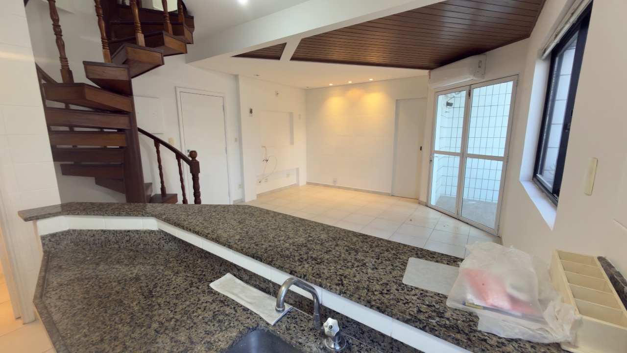 Apartamento à venda no Ponta da Praia: 