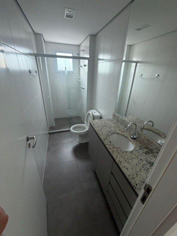 Apartamento para aluguel no Marapé: 