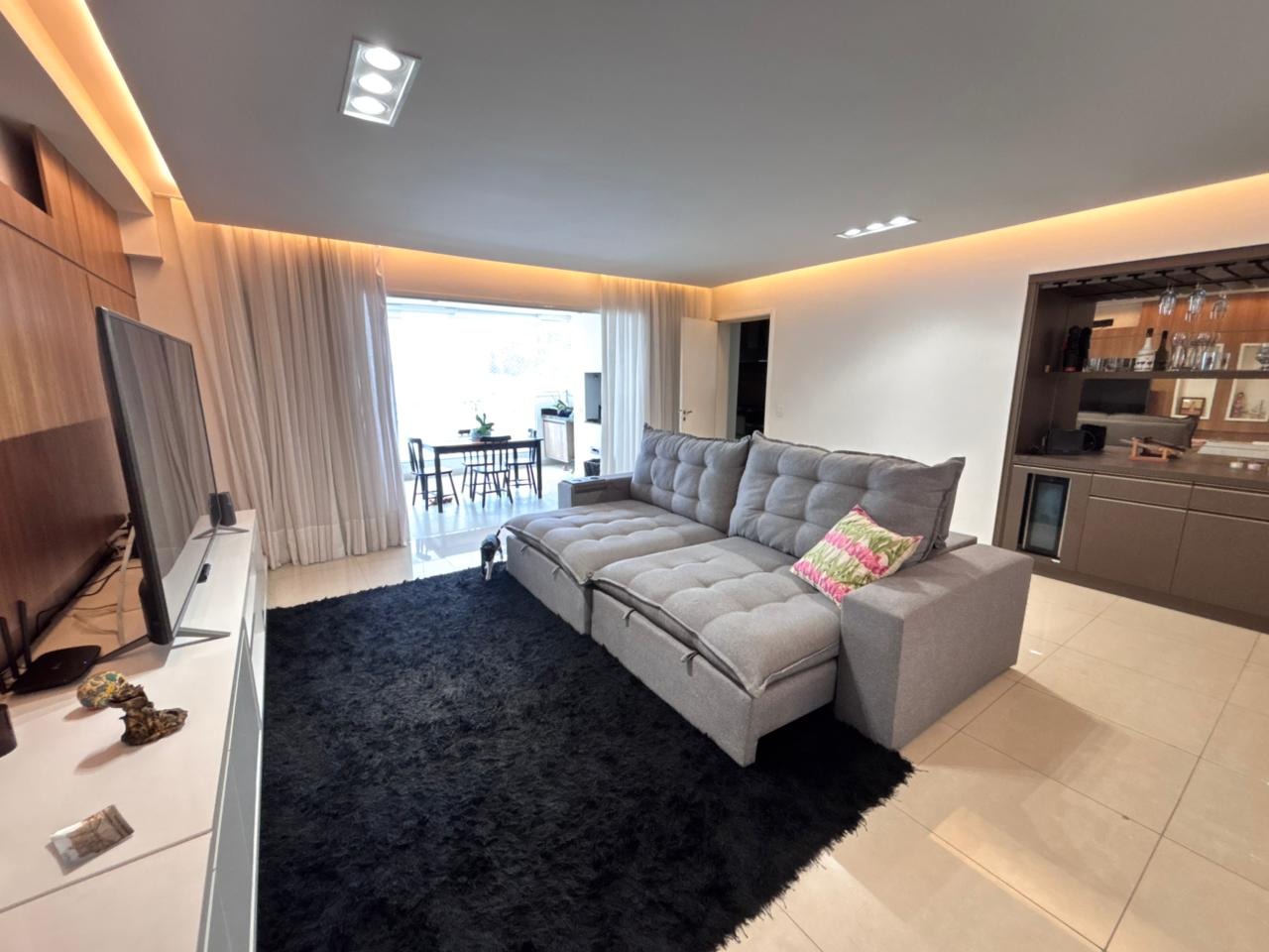 Apartamento para aluguel no Marapé: