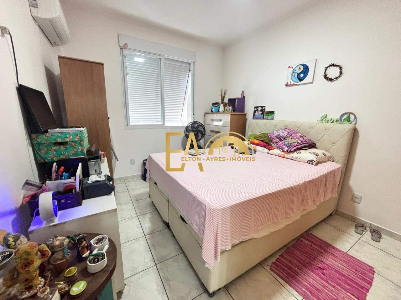 Apartamento à venda no Ponta da Praia: 