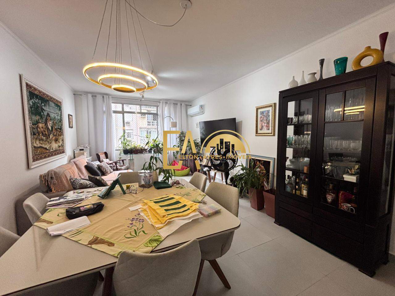 Apartamento à venda no Ponta da Praia: 