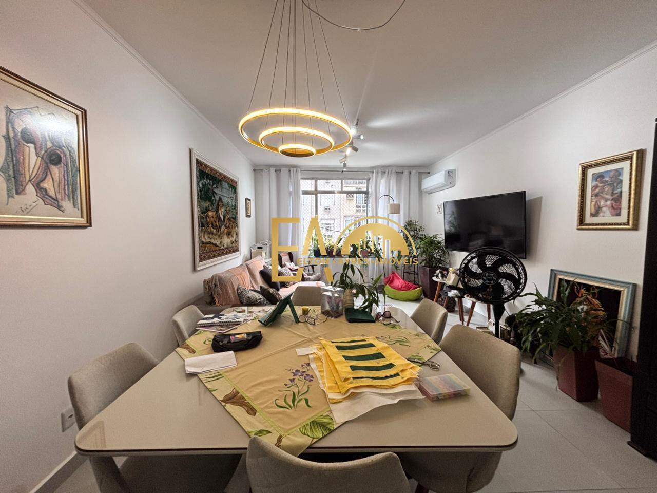 Apartamento à venda no Ponta da Praia: 