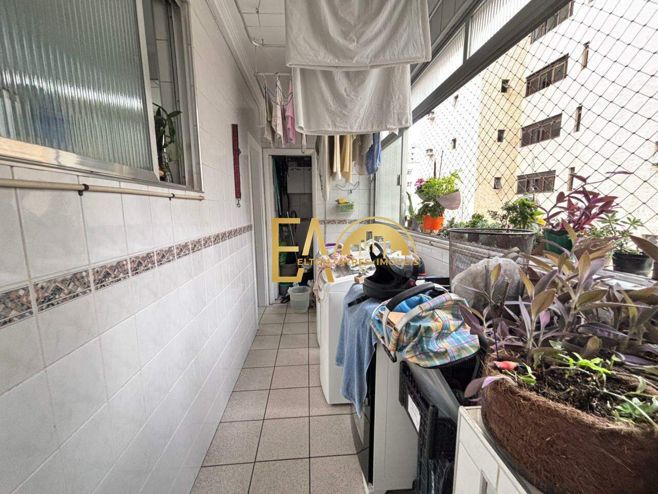 Apartamento à venda no Ponta da Praia: 