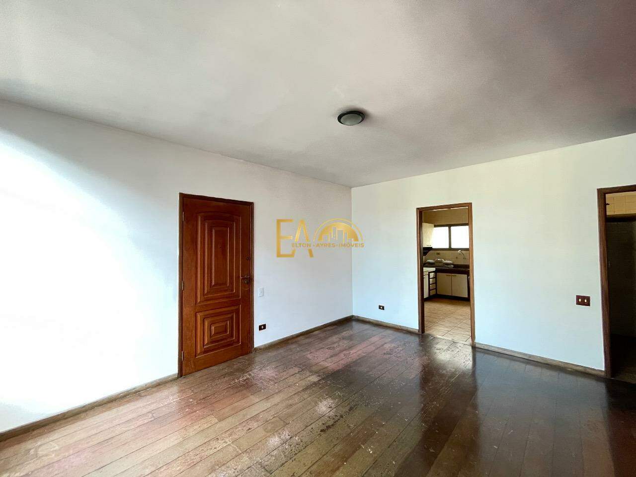 Apartamento à venda no Aparecida:
