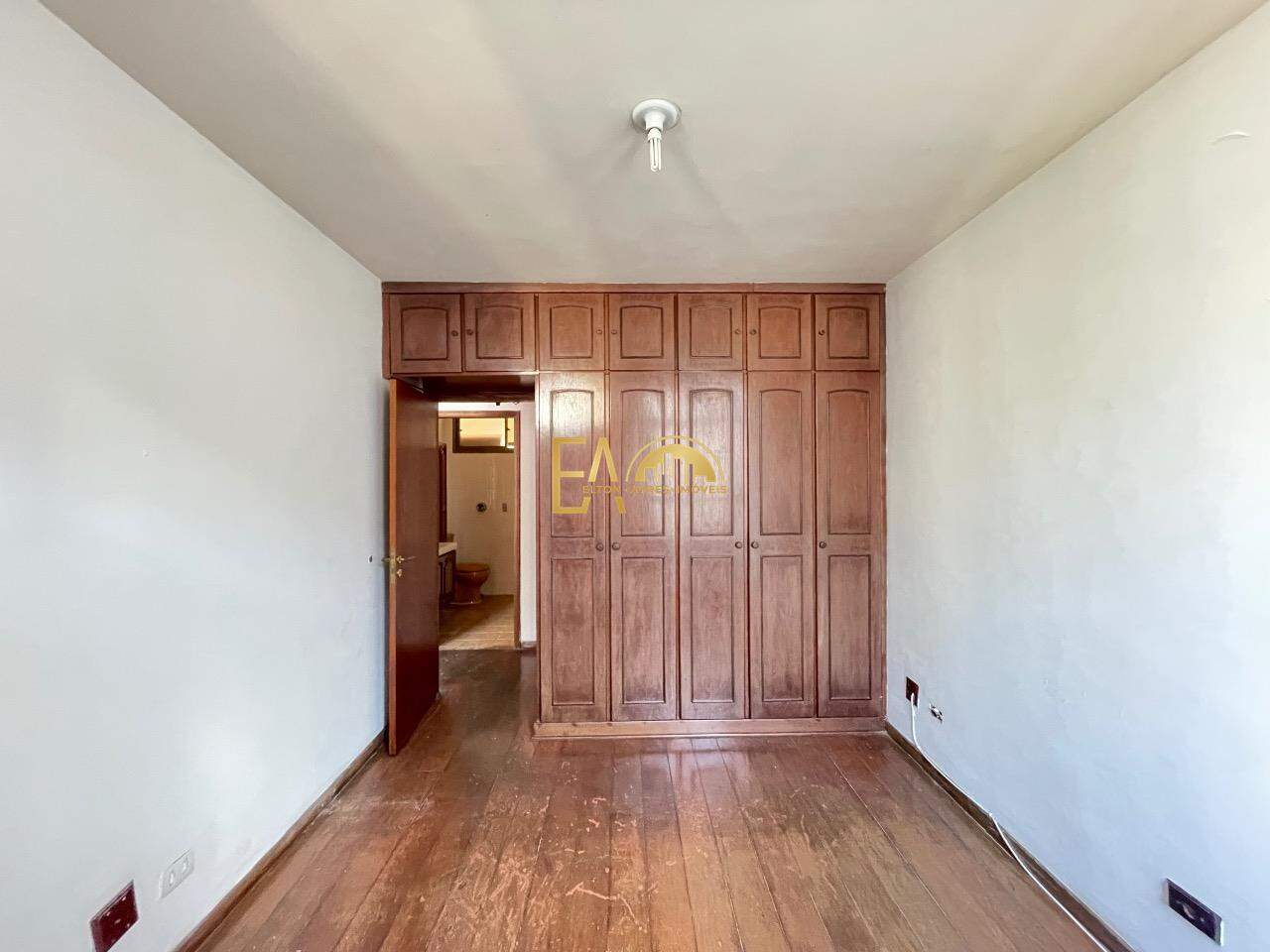 Apartamento à venda no Aparecida: