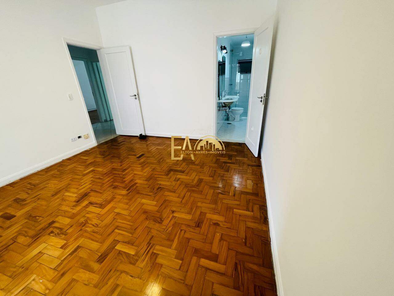Apartamento à venda em Aparecida, Santos - SP: