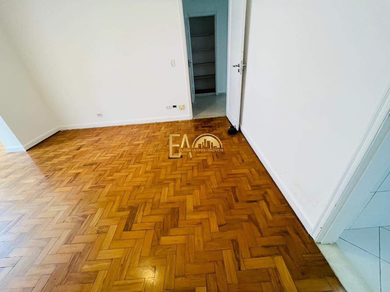 Apartamento à venda em Aparecida, Santos - SP: