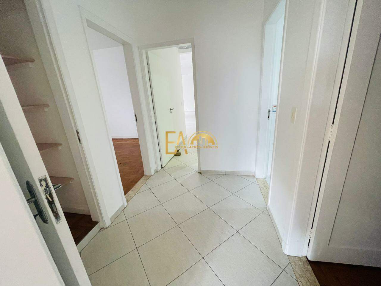 Apartamento à venda em Aparecida, Santos - SP: