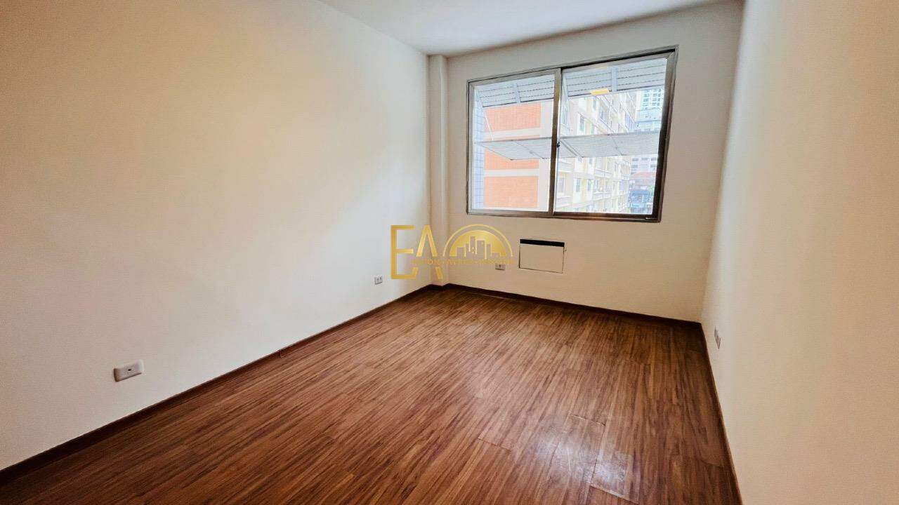 Apartamento à venda no Embaré: 