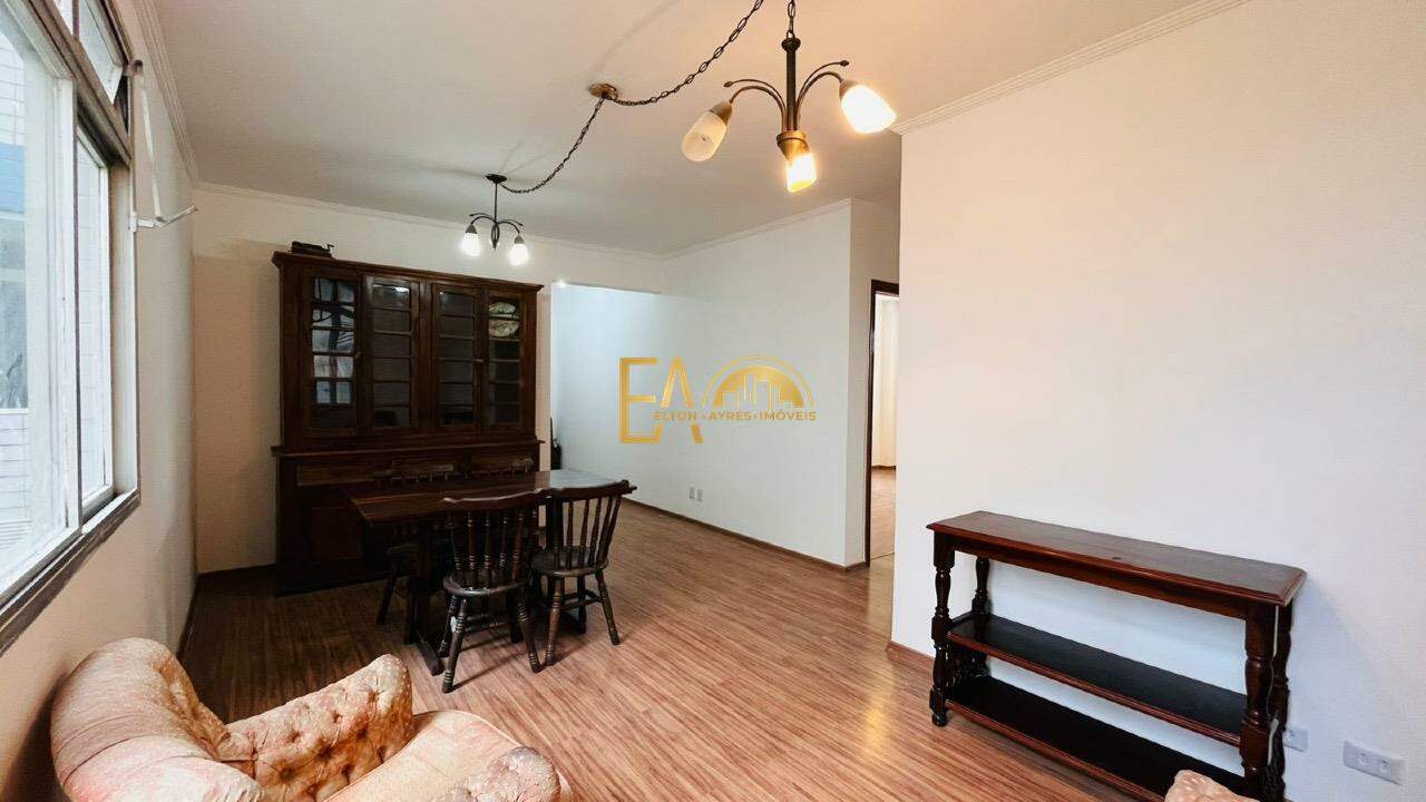 Apartamento à venda no Embaré: 