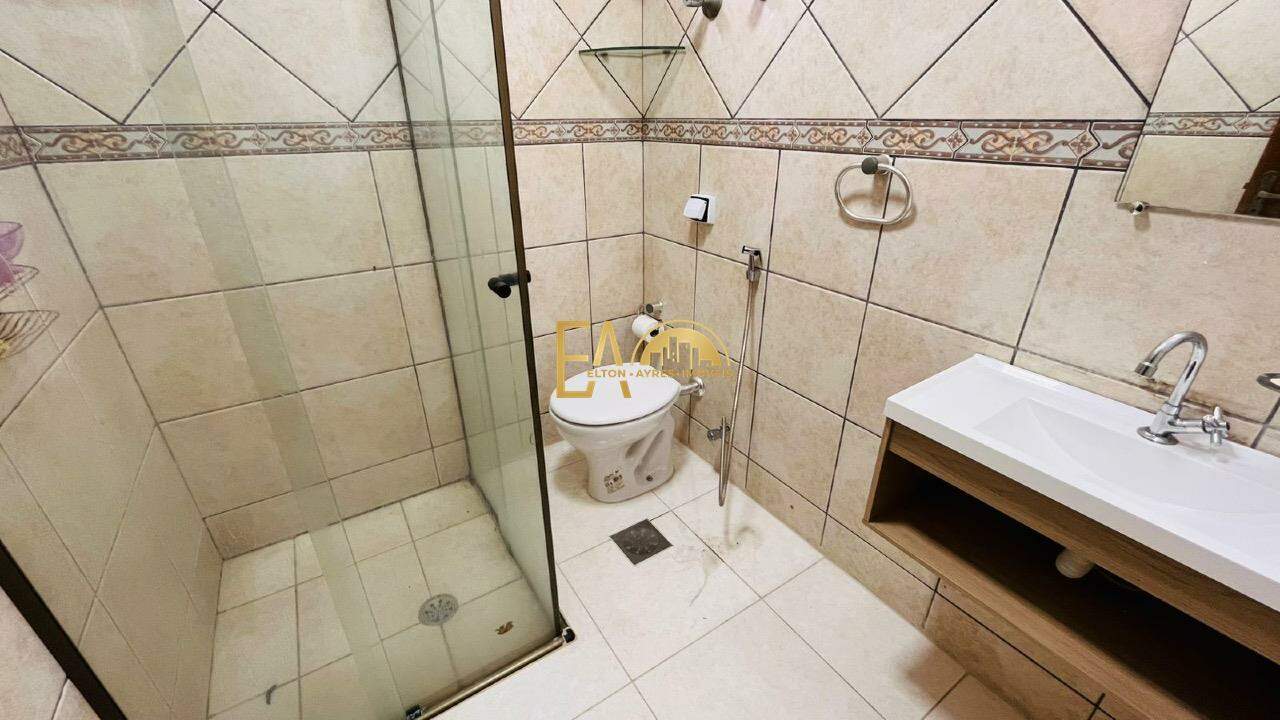 Apartamento à venda no Embaré: 