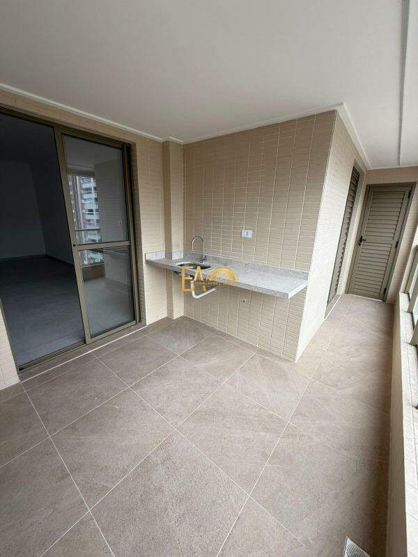 Apartamento à venda no Canto do Forte: 