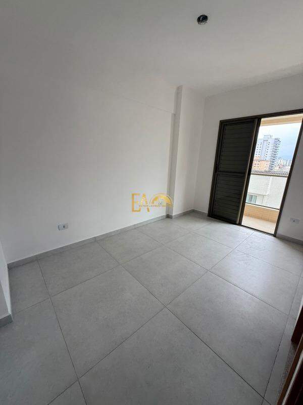 Apartamento à venda no Canto do Forte: 