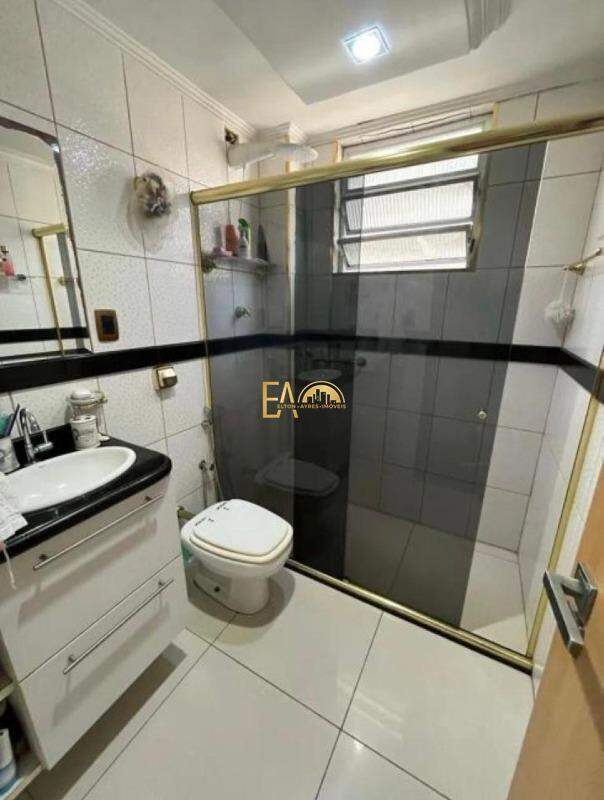 Apartamento para aluguel no Embaré: 