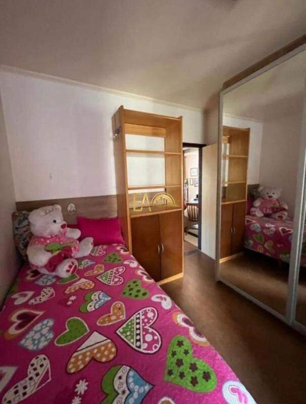 Apartamento para aluguel no Embaré: 