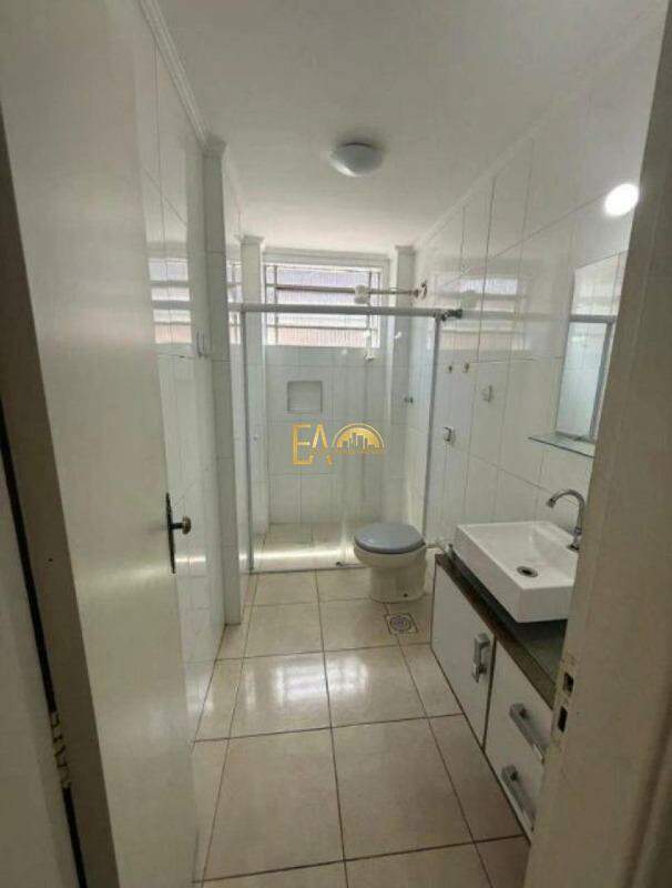 Apartamento para aluguel no Embaré: 
