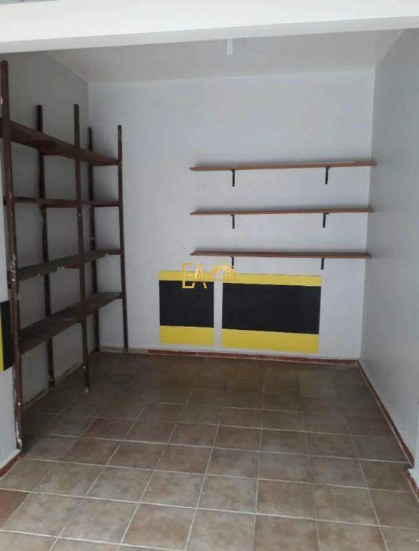 Apartamento para aluguel no Embaré: 