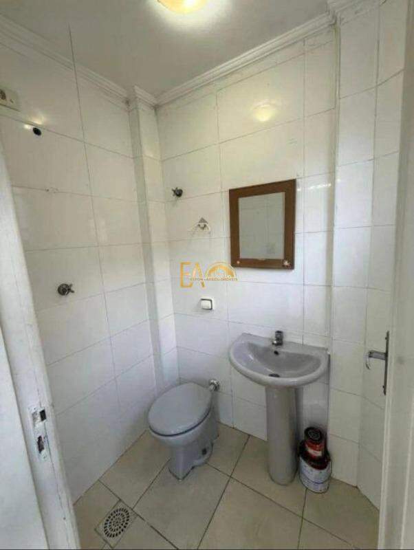 Apartamento para aluguel no Embaré: 