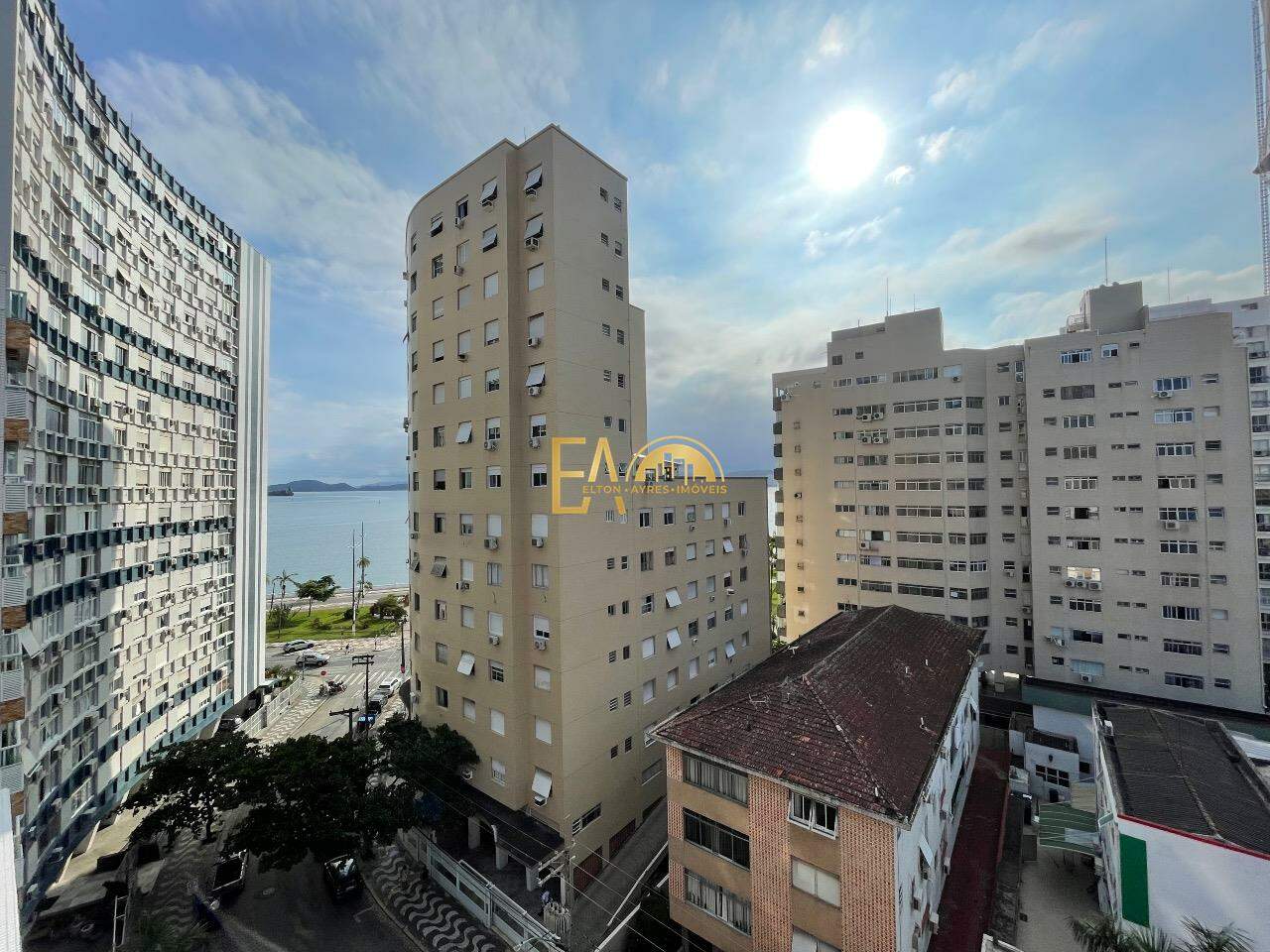 Apartamento à venda no Ponta da Praia: 