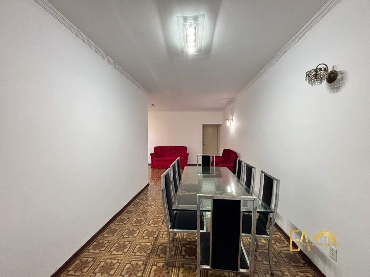 Apartamento à venda no Embaré: 